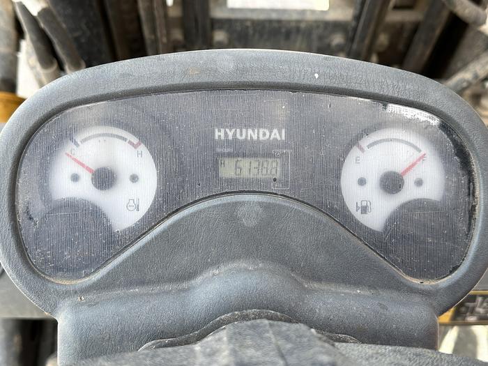 Used Hyundai 30D-7E 2012