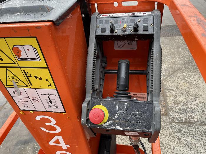 Used JLG 1230ES 2013