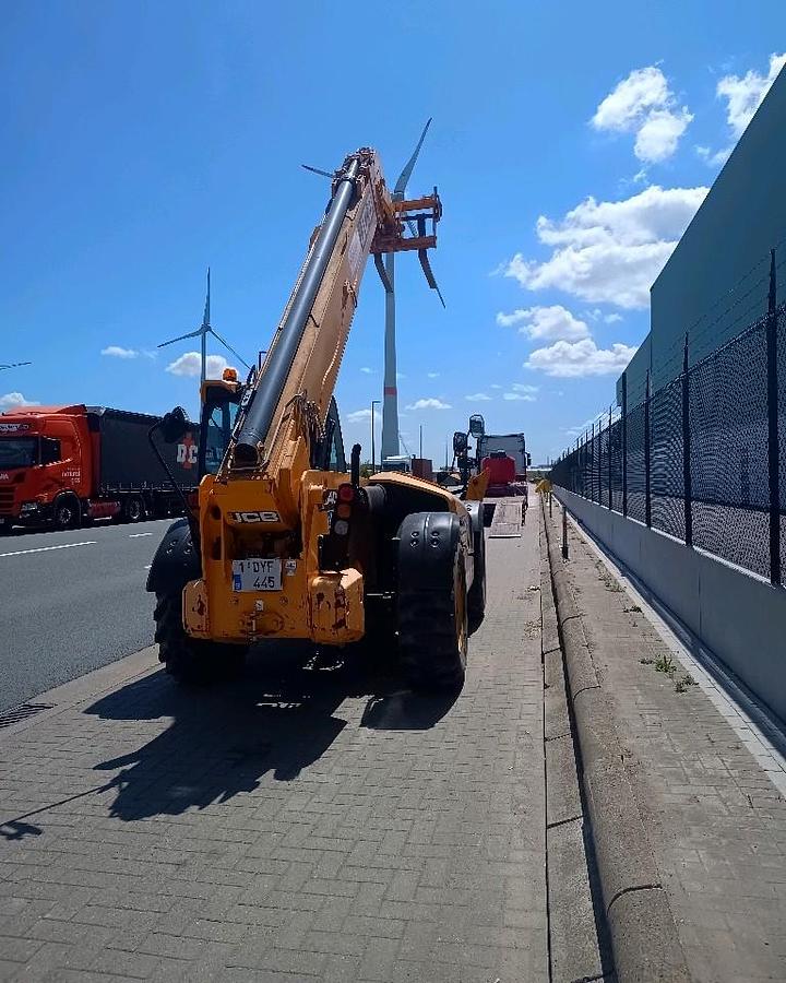 Used JCB 540-180 2017