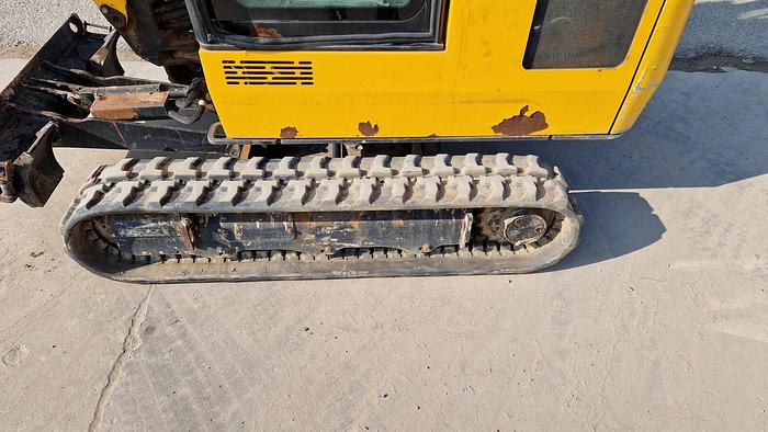 Used 2750 JCB 16C-1