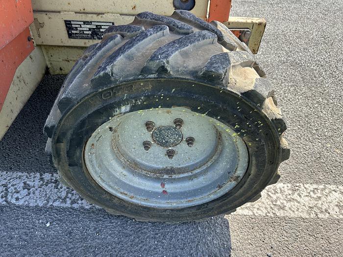 Used JLG 260MRT 2006