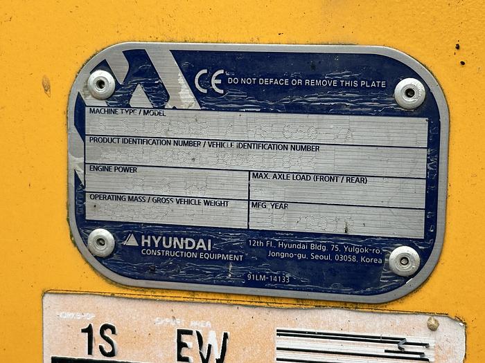 Used Hyundai HSL650-7A 2019