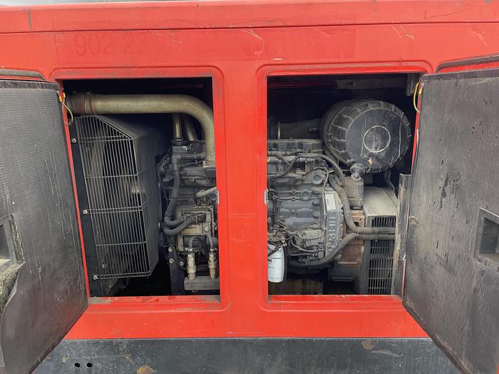 Used HIMONSIA HIW200T5 200KvA IVECO  Generator