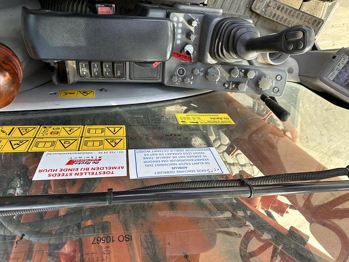 Used Hitachi ZX140W-6 2018