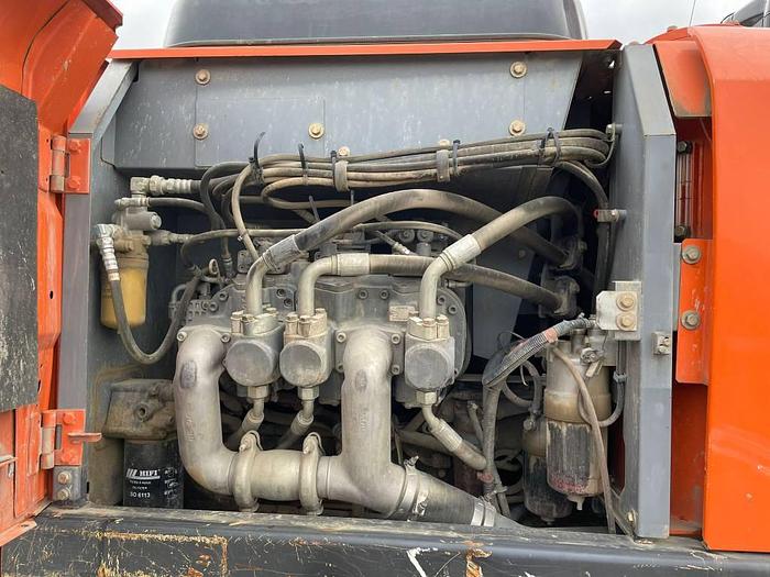 Used Hitachi ZX 210 LC N-5B