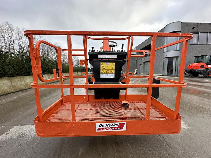 Used JLG 600AJ 2007