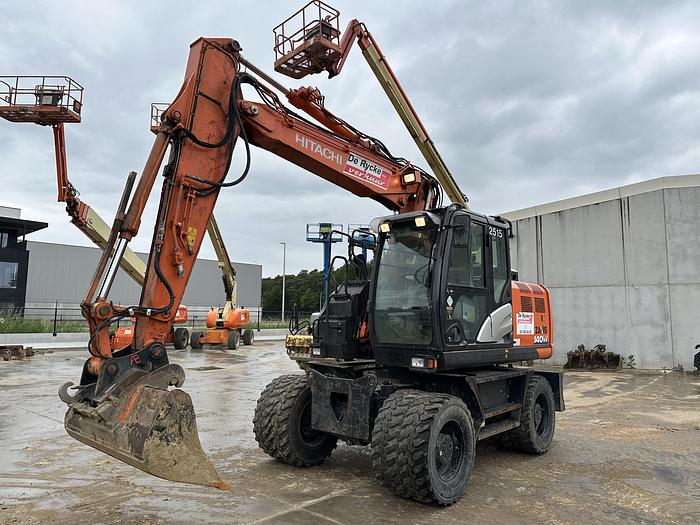 Used Hitachi ZX140W-6 2018
