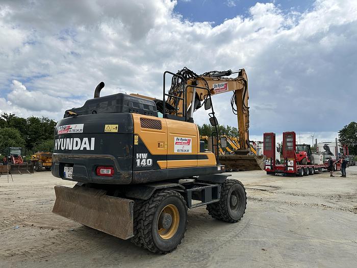 Used Hyundai HW140 2019