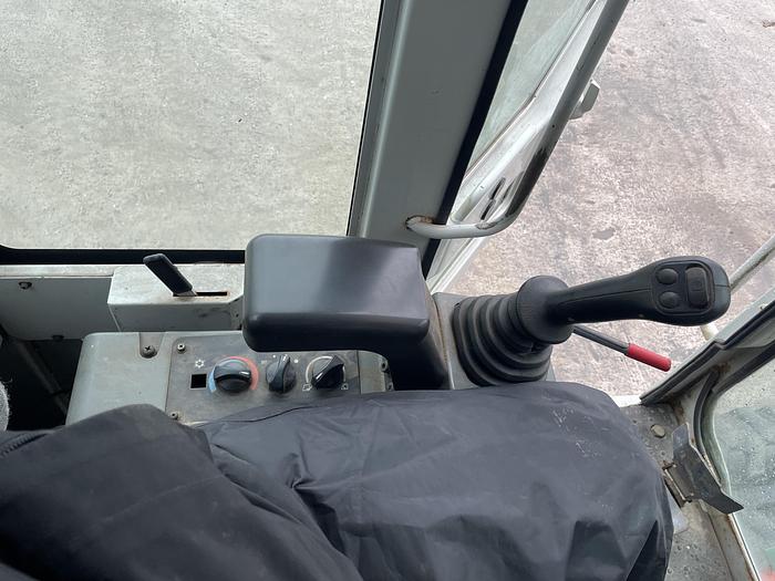 Used Takeuchi TB175W 2011