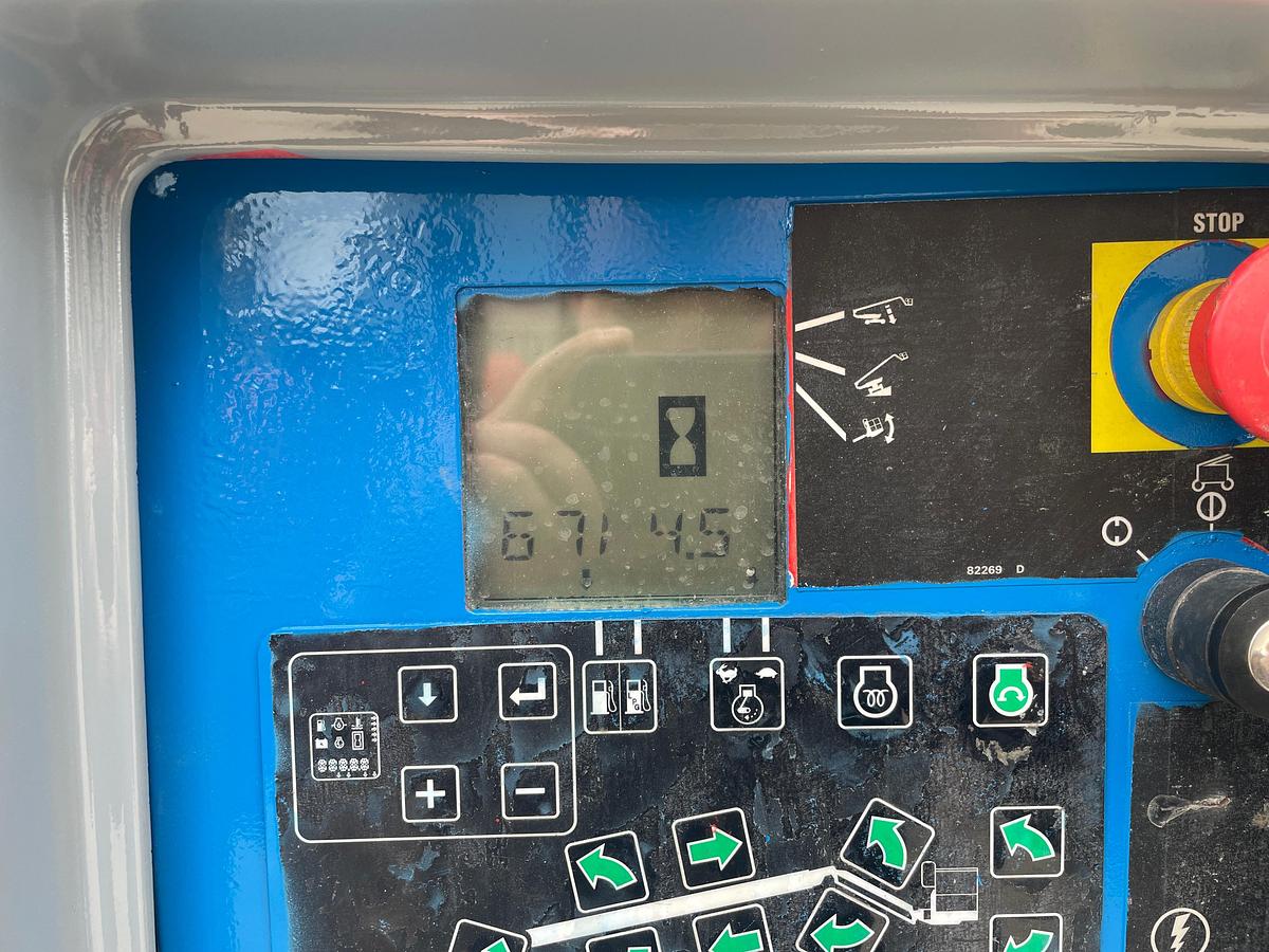 Used 2006 GENIE Z80/60