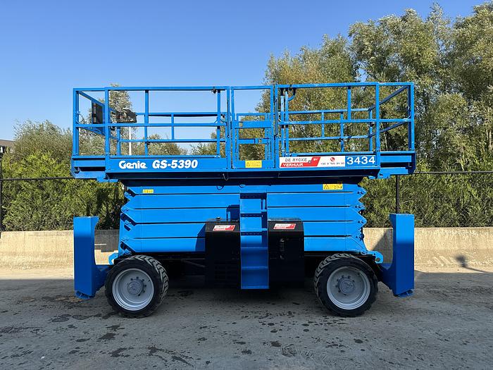 Used Genie GS5390RT 2015