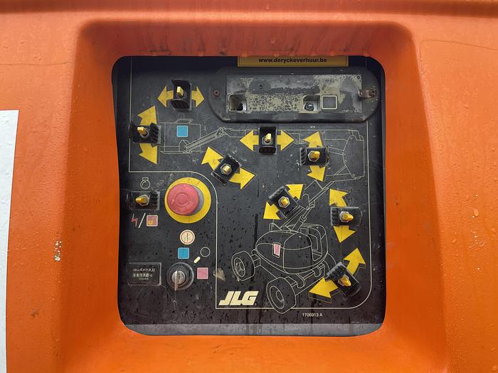 Used 2007 JLG 800 AJ