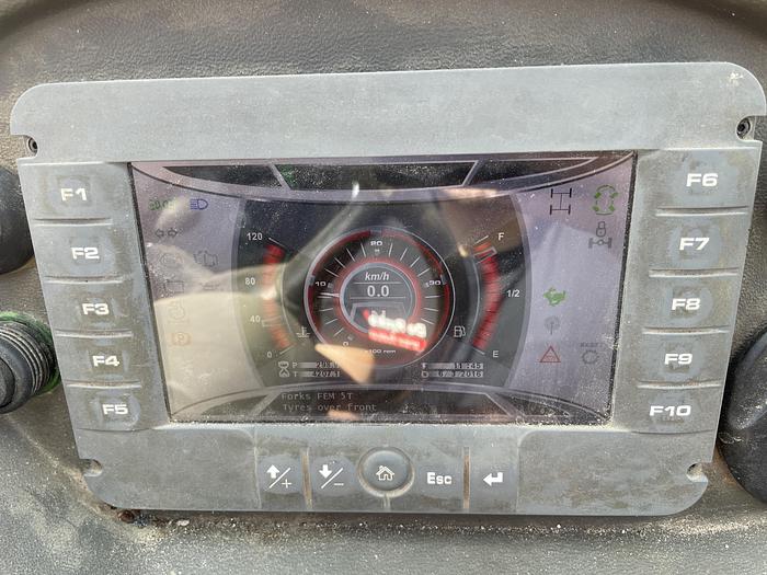 Used 2015 Manitou MRT 2150