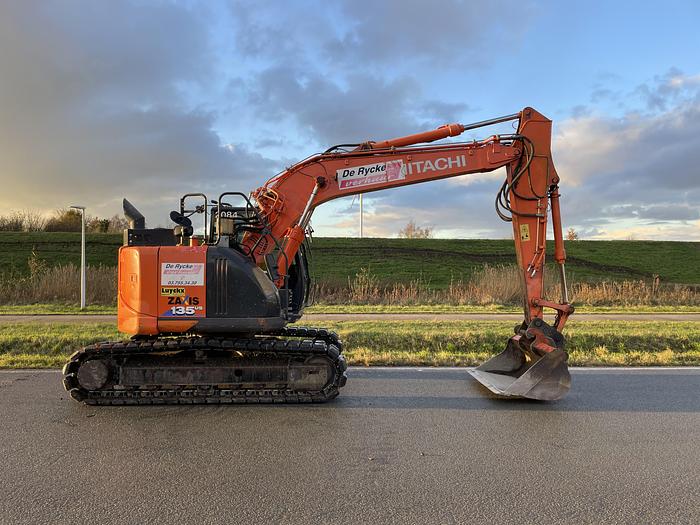 Used Hitachi ZX135US-6