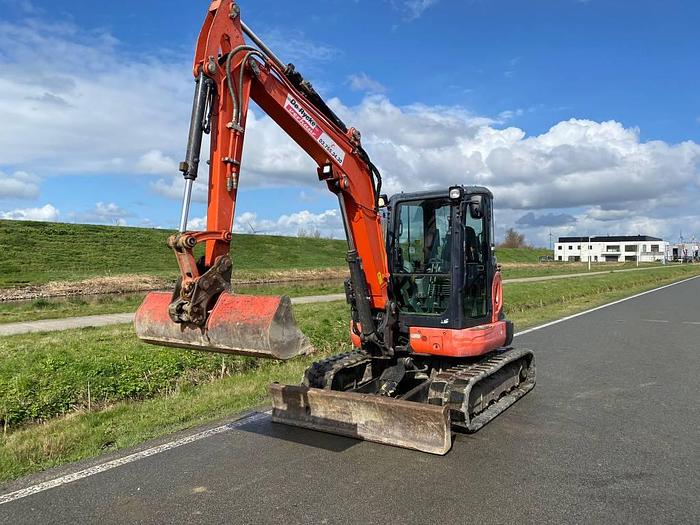 Used Kubota U55-4S