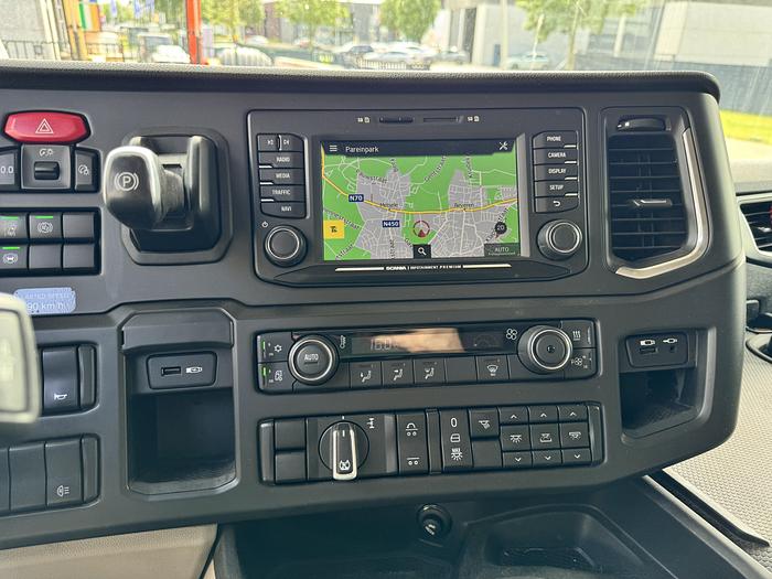 Used Scania S520 6x2 2018 Retarder Palfinger Crane