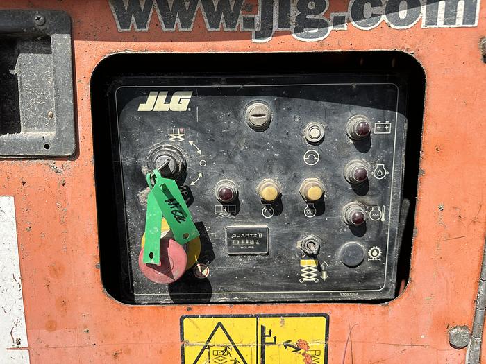 Used JLG 260MRT 2006