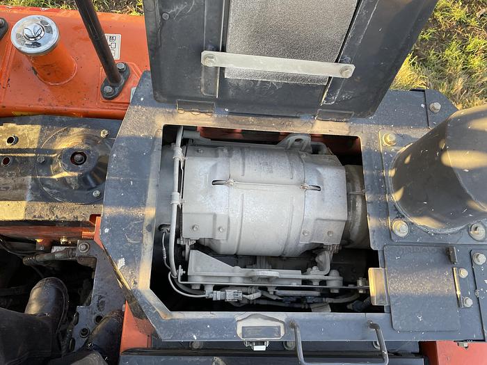 Used Hitachi ZX135US-6