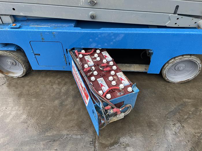 Used GENIE GS4047 2017