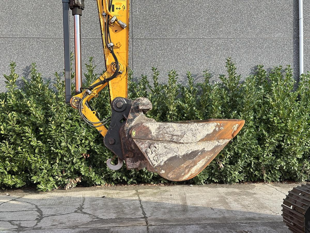 Used JCB JZ141LC 2018