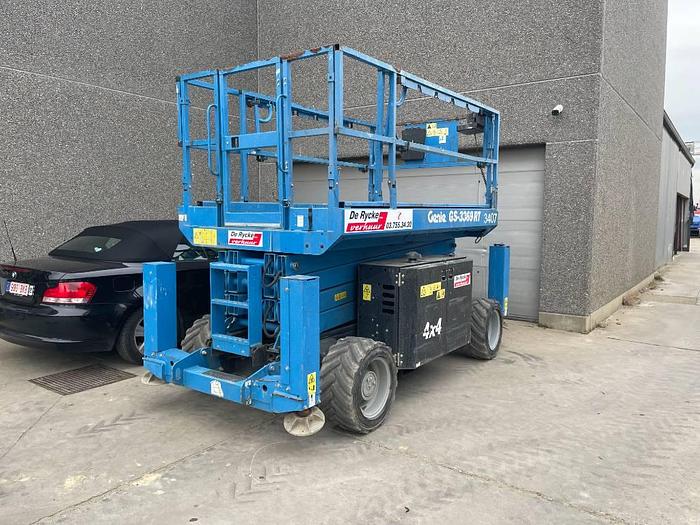 Used Genie GS 3369 RT