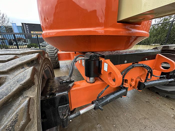 Used JLG 600AJ 2007