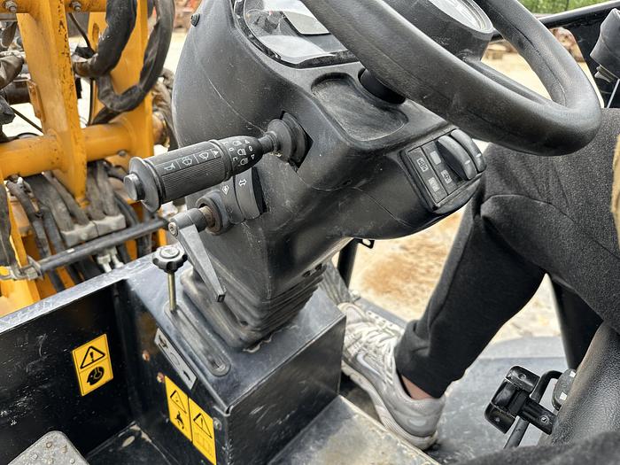 Used JCB 403 SV C 2022