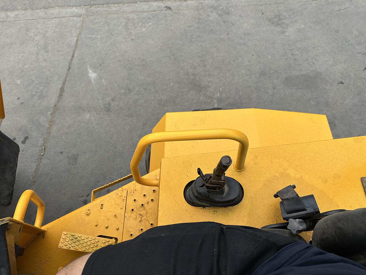 Used Thwaites 9T 2015