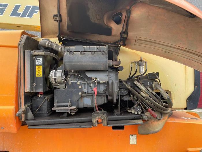 Used JLG 800 AJ