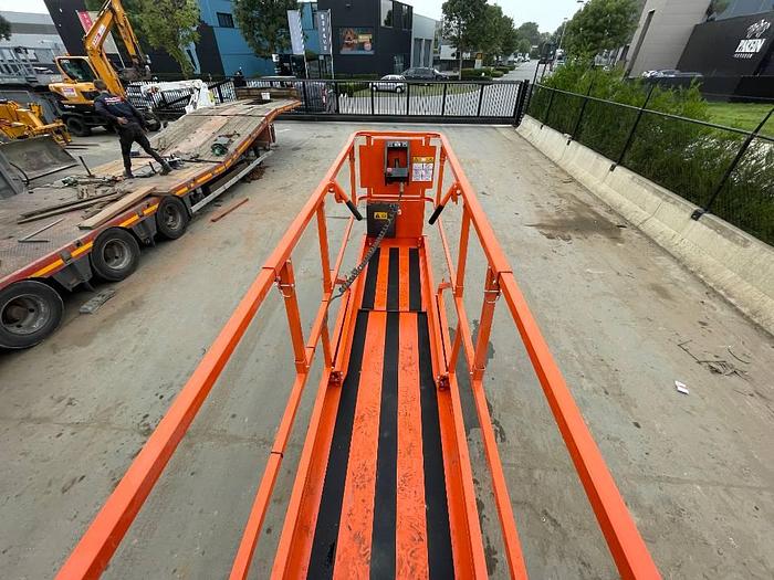 Used JLG 2630 ES 2008