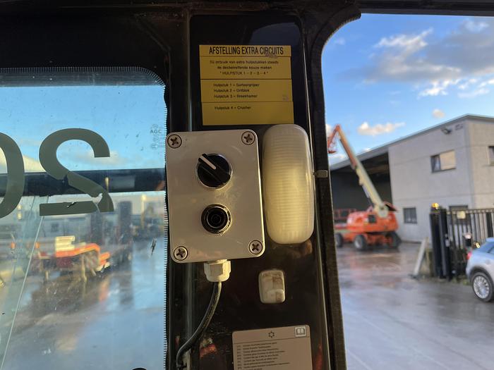 Used Hitachi ZX135US-6