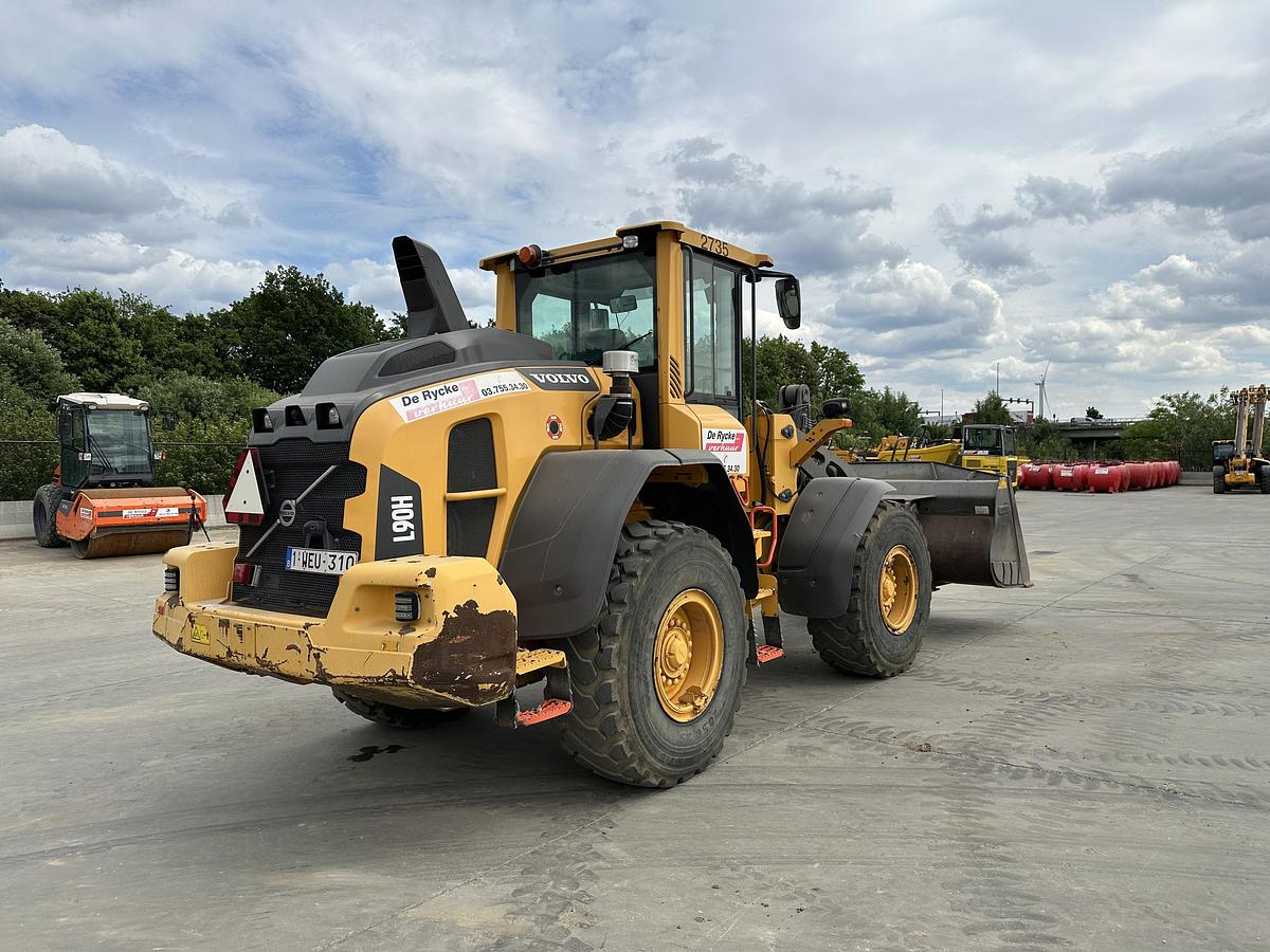 Used Volvo L90H 2018
