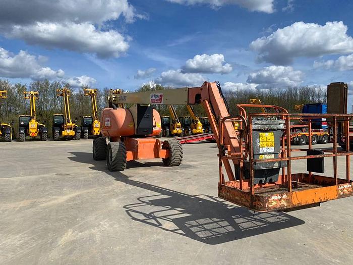 Used JLG 800AJ 2010