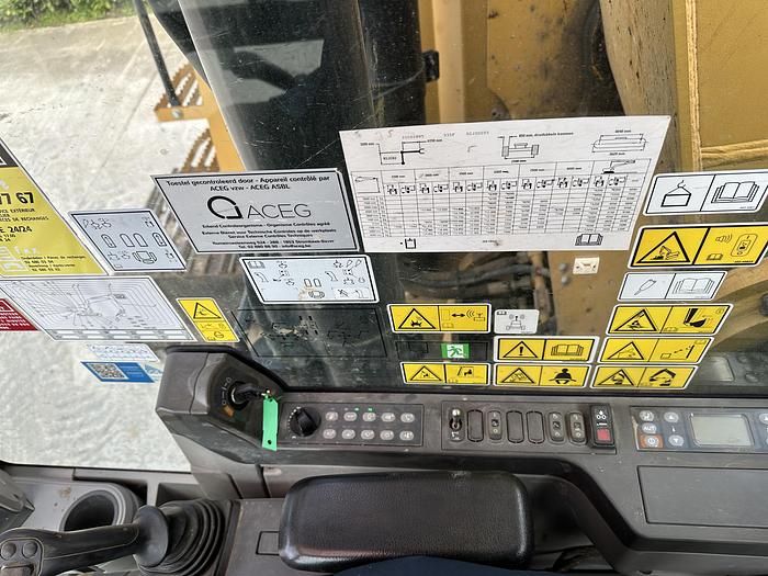 Used CATERPILLAR 335FL 2018