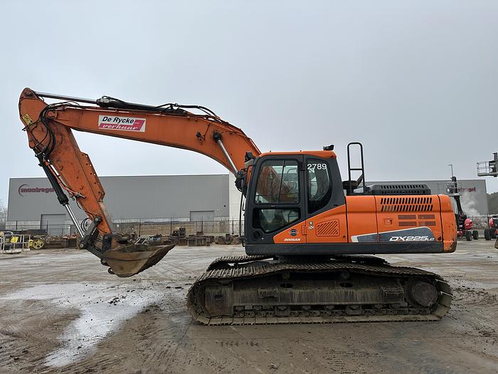 Used Doosan DX225LC-5 2019