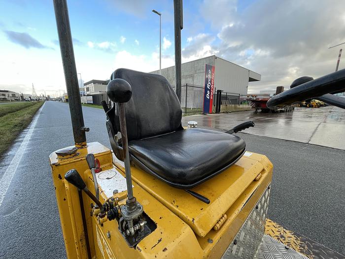 Used Knikmops KM90 2011