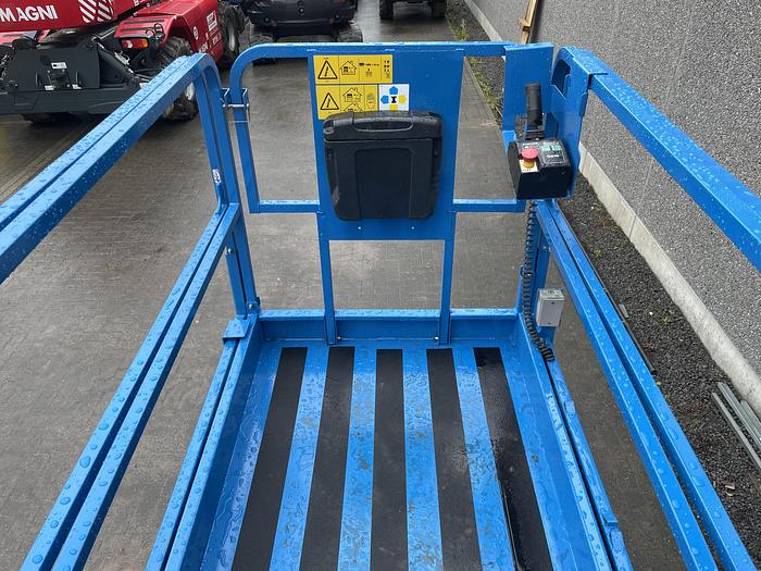 Used GENIE GS4047 2016