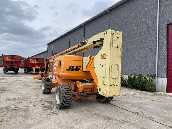 Used JLG 800 AJ