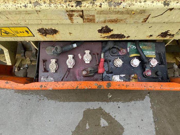 Used JLG 2630 ES 2011