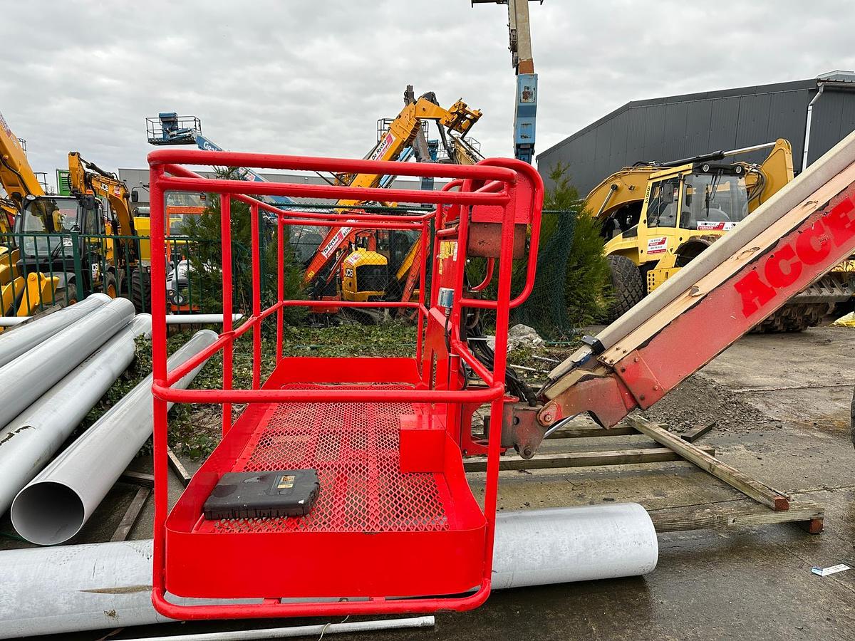 Used Genie ZX135-70 2014