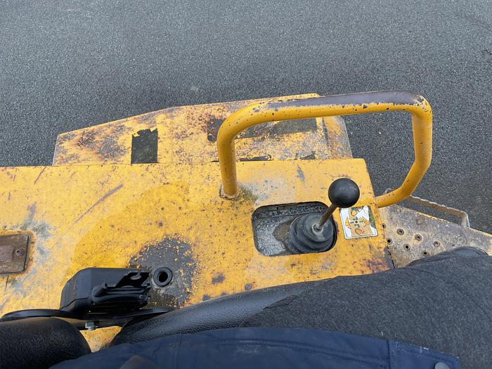 Used THWAITES 6T 2011