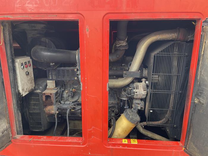 Used HIMONSIA HIW200T5 200KvA IVECO  Generator