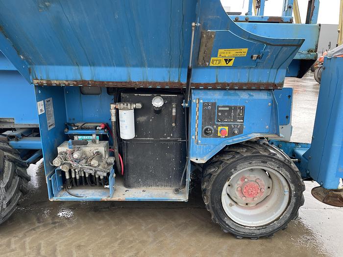 Used Genie GS2668 2007
