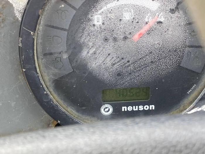 Used Neuson 3001