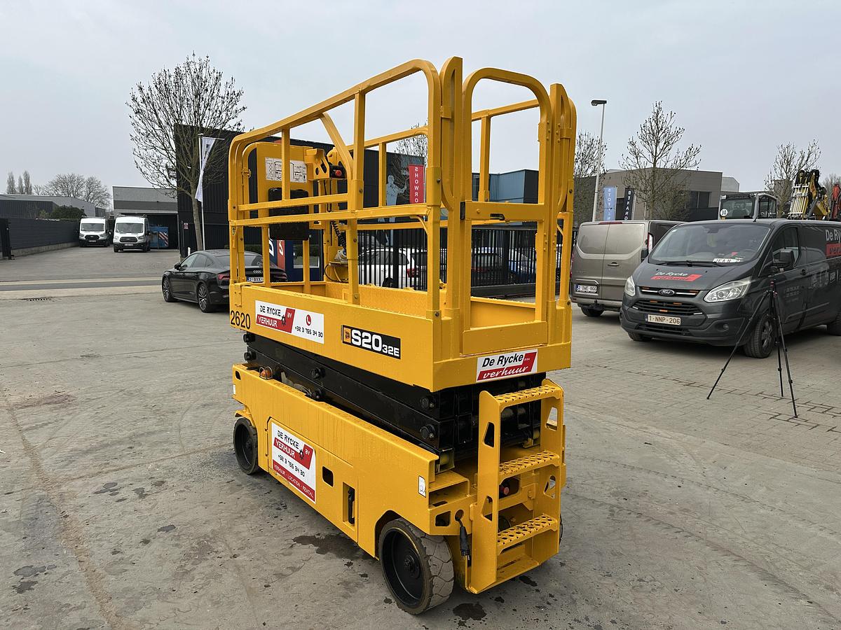 Used JCB S2032E 2018