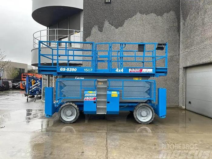 Used 2005 Genie GS 5390 RT