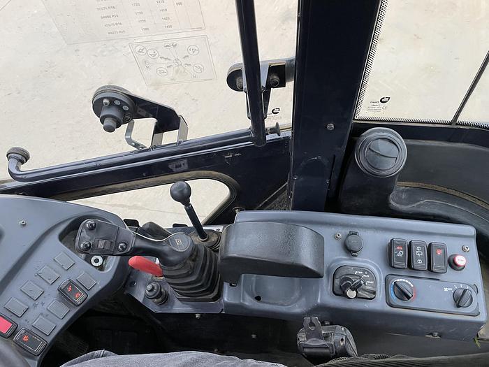 Used Kubota R065 2018