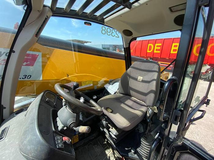 Used JCB 540-180 2017