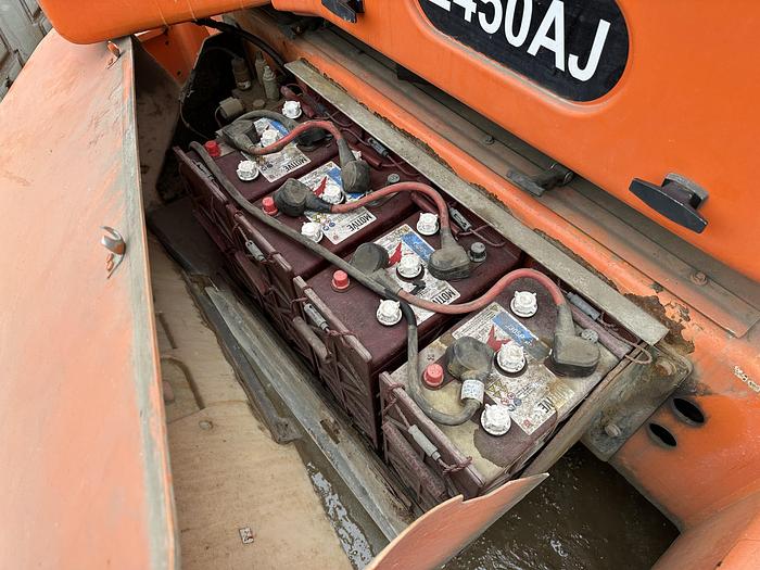 Used JLG E450AJ 2007