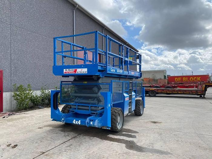 Used Genie GS 5390 RT 2007